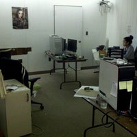 Foto diambil di NECA Headquarters NJ oleh Leonardo S. pada 6/4/2012
