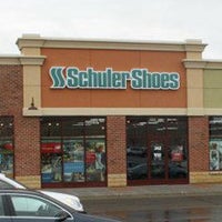 Photo taken at Schuler Shoes: Saint Cloud by Mike S. on 5/25/2012