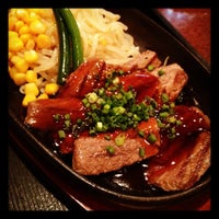 Photo taken at おば九 五反田店 by 超スナフキン2 on 8/24/2012