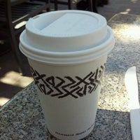 Foto diambil di Peet&#39;s Coffee &amp; Tea oleh Charles F. pada 9/2/2012