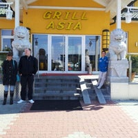 Photo taken at Grill Asia by Brigitte on 4/9/2012