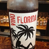Foto tirada no(a) Vino Florida @ The Florida Winery por Zamarina P. em 7/1/2012