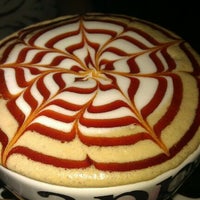 รูปภาพถ่ายที่ Best Coffee House โดย Mümin C. เมื่อ 4/28/2012
