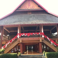 Photo taken at Anjungan Sulawesi Utara by Allen T. on 8/19/2012