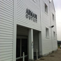 armani outlet lombardia