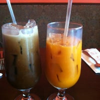 Photo taken at sAvory thai by Candice P. on 5/30/2012
