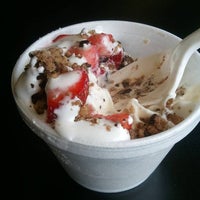 Photo taken at Arch&amp;#39;s Frozen Yogurt by Bogdan Z. on 7/10/2012
