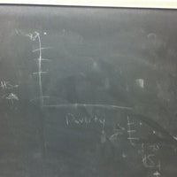 Foto diambil di Math Science Building oleh John pada 10/20/2011