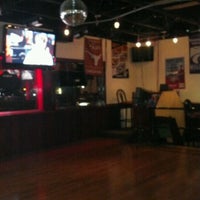1/4/2012 tarihinde Lacey C.ziyaretçi tarafından Bogie&amp;#39;s Bar &amp;amp; Grill'de çekilen fotoğraf
