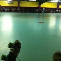 Photo taken at Looney&amp;#39;s Super Skate by Jody P. on 2/20/2012