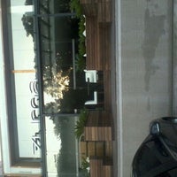 Foto tirada no(a) Zuma Resto Lounge por Fabiano D. em 3/12/2012