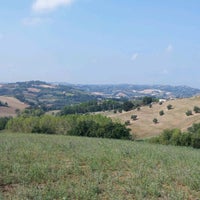 รูปภาพถ่ายที่ Agriturismo Il Paradiso โดย Andrea V. เมื่อ 9/25/2011