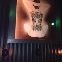 4/1/2012 tarihinde Dana B.ziyaretçi tarafından Tattoo Bar'de çekilen fotoğraf