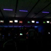 Photo taken at New Bowling by Erick S. on 5/1/2012