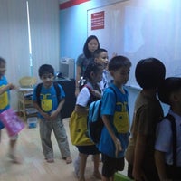 Photo taken at Whiz Kidz by Ying i. on 5/24/2012