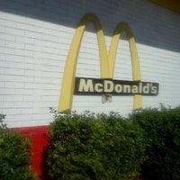 Photo taken at McDonald&amp;#39;s by Gabriel Charles T. on 8/28/2011