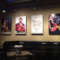 Das Foto wurde bei Gianni&amp;#39;s NY Pizza von Michele A. am 1/21/2012 aufgenommen