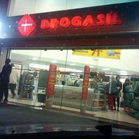 Photo taken at Drogasil by Erick H. on 10/5/2011