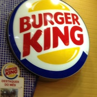 Photo taken at Burger King by Thiago E. on 6/30/2012
