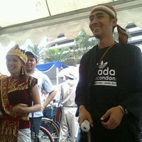 Foto diambil di DING DONG Games oleh Boss D. pada 5/14/2012