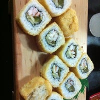 Снимок сделан в Sushi to Go Pitic пользователем Omar V. 8/20/2011