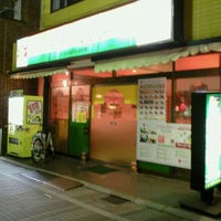 Photo taken at アイキッチン i-kitchen 都立家政店 by K T. on 12/18/2011