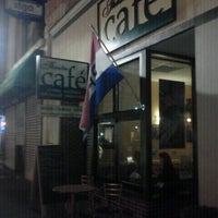 10/21/2011にAaron W.がTheatre Cafeで撮った写真