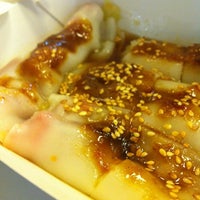 Photo taken at Teng Yu Chee Cheong Fun &amp; Durian Pancake by Annabelle K. on 4/1/2011