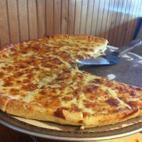 Photo taken at Miltonian Pizzeria by Lilly D. on 11/14/2011