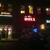 Foto tirada no(a) On the Roxx por Kristina A. em 12/17/2011