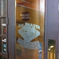 รูปภาพถ่ายที่ Big Beaver Tavern โดย Ryan เมื่อ 8/11/2012