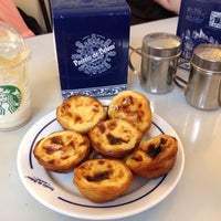 Foto tomada en Fábrica dos Pastéis de Belém  por Sandra el 8/12/2012
