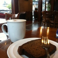 Photo taken at Creekside Coffee Factory by Cecilia P. on 7/4/2012