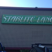 5/17/2012 tarihinde Nan T.ziyaretçi tarafından Starlite Lanes'de çekilen fotoğraf