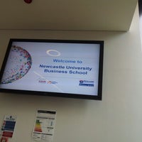 Foto diambil di Newcastle University Business School oleh Rich F. pada 9/12/2012