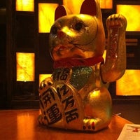 Photo taken at Mizu Japanese Steakhouse by L.J. C. on 4/1/2012