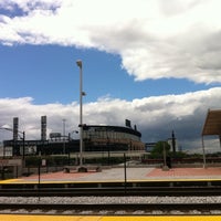 Photo taken at Metra - 35th Street / &amp;#39;Lou&amp;#39; Jones / Bronzeville by DeeJay Thunder on 7/12/2011