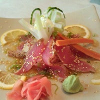 Foto diambil di Arashi Japan Sushi &amp;amp; Steak House oleh Greg D. pada 6/5/2011