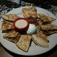 Photo taken at Chili&amp;#39;s Grill &amp;amp; Bar by Rogue Mindy S. on 2/12/2011