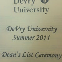Photo prise au DeVry University Arlington  Campus par Jody F. le1/19/2012
