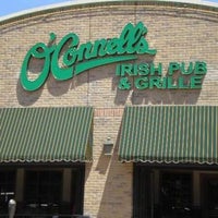 รูปภาพถ่ายที่ O&amp;#39;Connell&amp;#39;s Irish Pub &amp;amp; Grille โดย TravelOK เมื่อ 3/8/2012