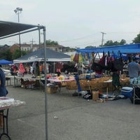 Photo taken at St. Nicholas of Tolentine Outdoor Flea Market by Nycjunkgurl on 7/15/2012