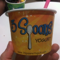 Photo taken at Spoons Yogurt - Central Station by Charles N. on 1/30/2011