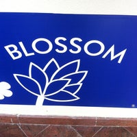 5/6/2012 tarihinde Chantal A.ziyaretçi tarafından The Blossom Nursery'de çekilen fotoğraf