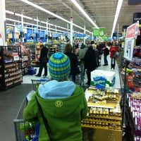 12/22/2011에 Jamie E.님이 Walmart에서 찍은 사진