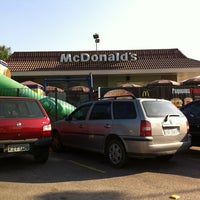 Photo taken at McDonald&amp;#39;s by Anderson A. on 8/16/2011