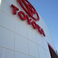 Das Foto wurde bei Toyota of El Cajon von Taylor am 10/30/2011 aufgenommen