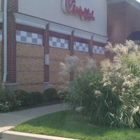 Photo taken at Chick-fil-A by Sarah G. on 8/26/2011
