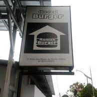 Review Rumah Burger
