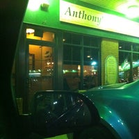 Снимок сделан в Anthony&amp;#39;s Pizza &amp;amp; Italian Restaurant пользователем K C. 2/17/2012